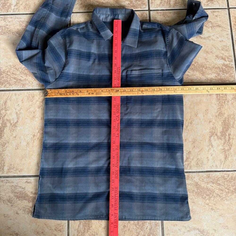 Lululemon Mason's Peak Flannel Blue Gray Plaid Long Sleeve Shirt Size Small - Picture 8 of 8